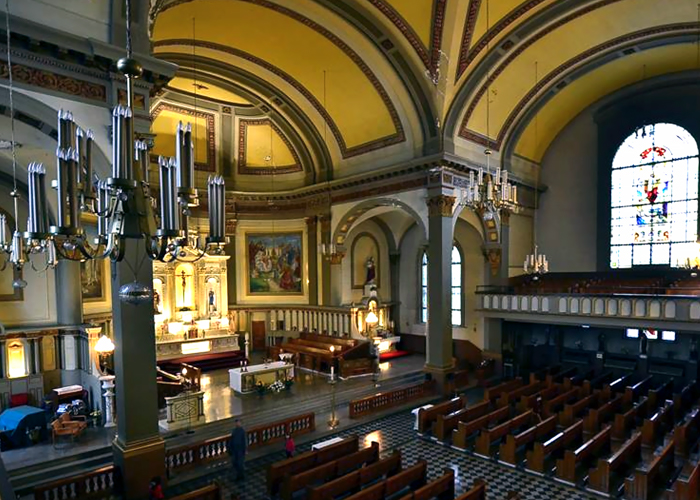 Vue intérieure de la chapelle de l'église Saint-Zotique de Montréal