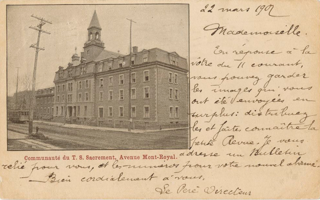 Photographie d'archives d'une carte postale avec une photo du Cénacle de Montréal dans les années 1900