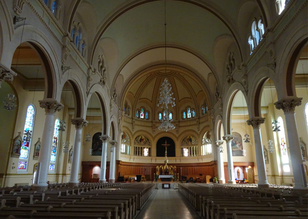Photographie de l'intérieur de la cathédrale de Saint-Jérôme